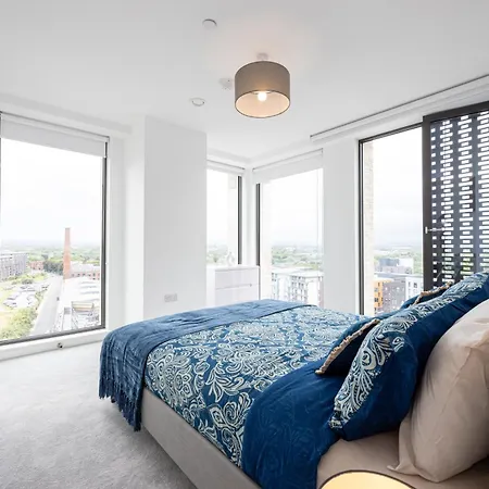 Center Ultra-luxe 2bed Amalfi מנצ'סטר