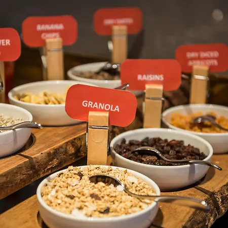 ザ タウンハウス 4* マンチェスター