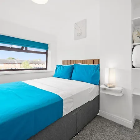 Guest house 52 Furnival Road, *