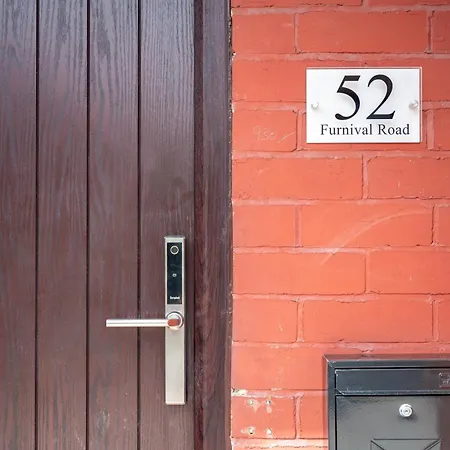 Guest house 52 Furnival Road, *