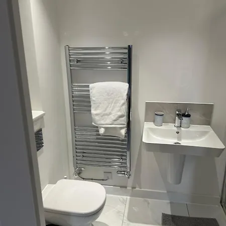 Lush King Ensuite In A Shared