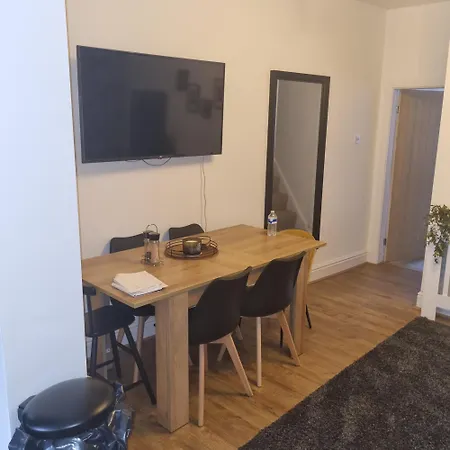 Seychelles Resident *