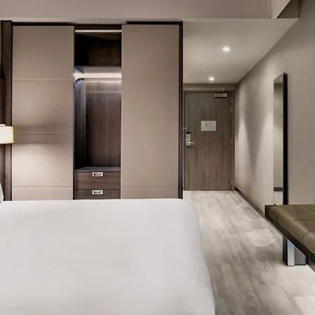 Ac By Marriott Centre Hotell 4*