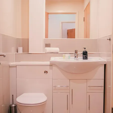 Chic Georgian Flat In *