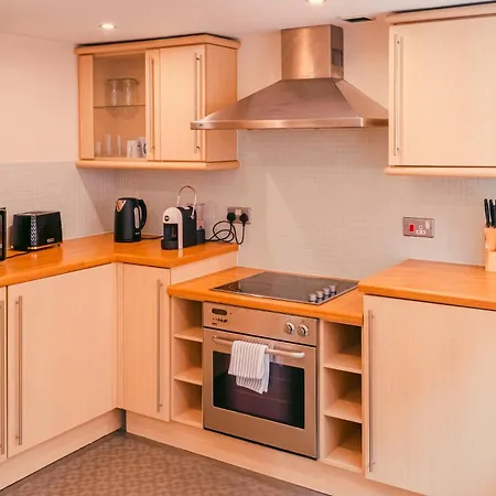 Chic Georgian Flat In Манчестер