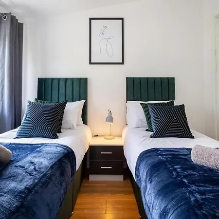 Townhouse In Old Trafford Манчестер