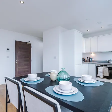 30 Percent Offer On Monthly Near Old Trafford Sleeps 5 Apartamento