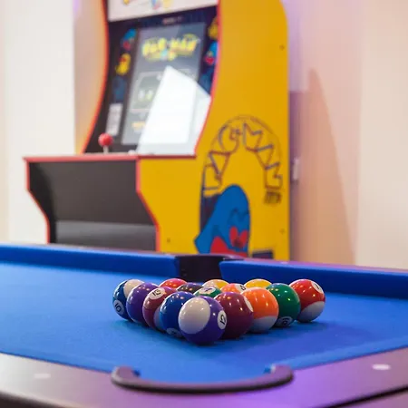 度假居 Entire Luxury In Old Trafford, Next To Mufc