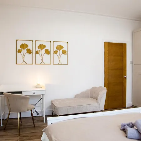 Entire Luxury In Old Trafford, Next To Mufc * Manchester