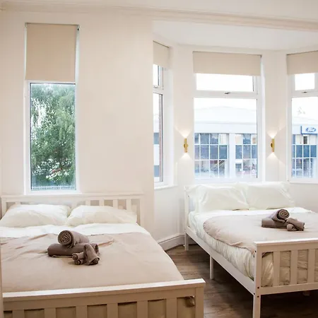 Entire Luxury In Old Trafford, Next To Mufc Nyaraló Manchester