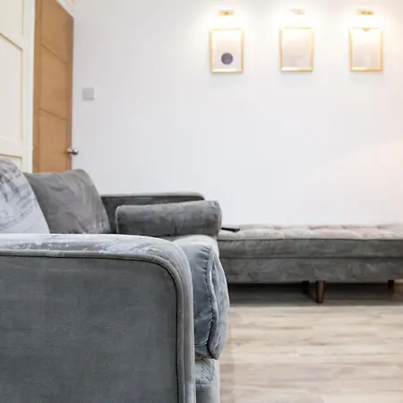 펜션 Entire Luxury In Old Trafford, Next To Mufc 맨체스터
