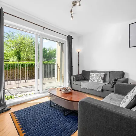 Modern Spacious 2bedroom Great! Location By Etihad Mancity Stadium& Coop Live Arena * 맨체스터