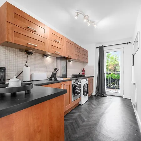 Apartment Modern Spacious 2bedroom Great! Location By Etihad Mancity Stadium& Coop Live Arena *
