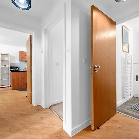 Modern Spacious 2bedroom Great! Location By Etihad Mancity Stadium& Coop Live Arena Manchester