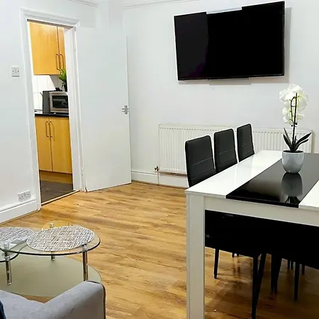 Сasa de vacaciones Pass The Keys Free Parking Close To Manc Perfect For Long Term *