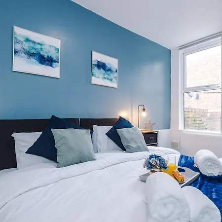 Property With Parking - Close To City Centre By Hass Haus * Manchester