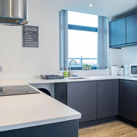 Apartmán Old Trafford 3br Penthouse! Free Street Parking & Long Accepted!