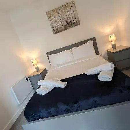 Lovely 1br Penthouse Near Mcr Stadiums Apartment Manchester