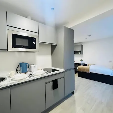 Apartment Onpoint - Convenient Studio - Old Trafford!