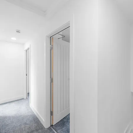 Morden En-suite - Close Cente & Etihad Stadium *