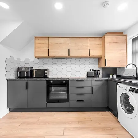 Morden En-suite - Close Cente & Etihad Stadium Kwatera prywatna Manchester