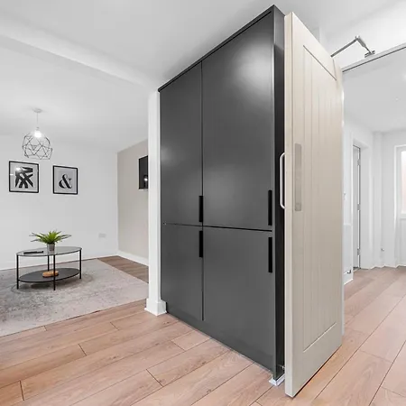 Privat bolig Morden En-suite - Close Cente & Etihad Stadium