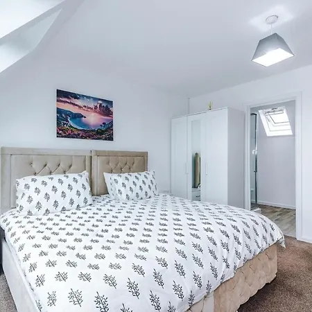 The Clover Townhouse *