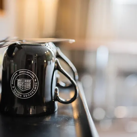 ホテル ザ タウンハウス