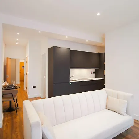 Afflecks By The Heim Residences Apartment