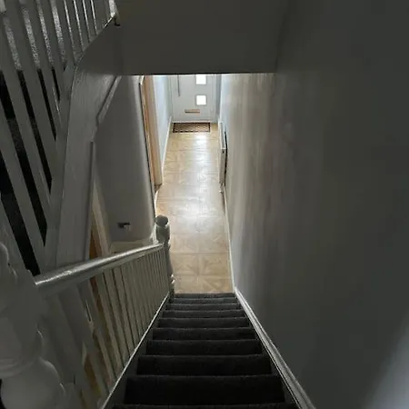 Ferienhaus House In Manchester-onsite Host