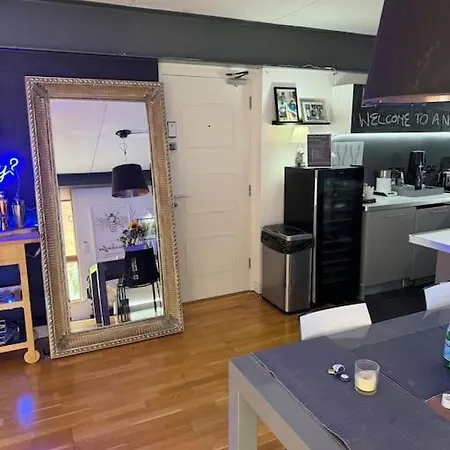 Apartment Ancoats Penthouse With Hot Tub In Ancoats, United Kingdom *