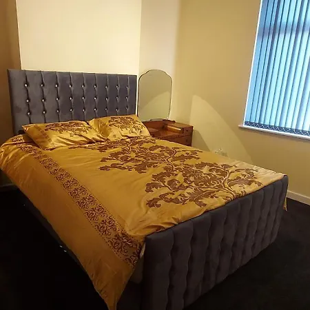 3 Bedroom Near Man City And Coop Live Apartmán Manchester