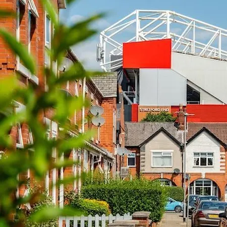2 - Stretford End Hébergement de vacances Manchester