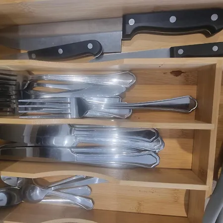 Entire 2 Bedroom And 2 Bathroom In -free Underground Parking