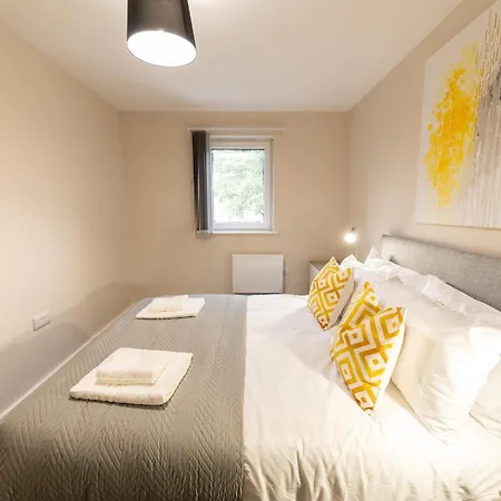 Fabulous 2 Bedroom In Machester