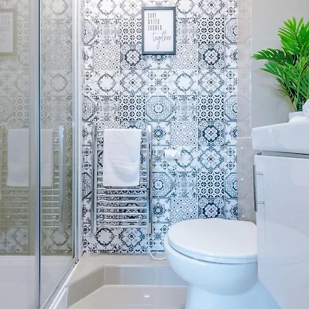 R&r At A Character Victorian 別荘 マンチェスター