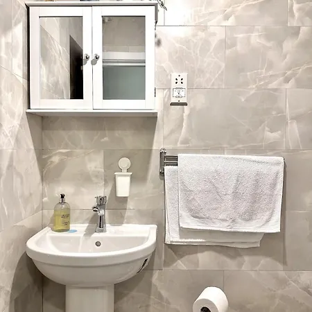 Cozy 1 Bedroom In The Location In Centre Manchester