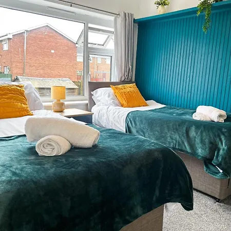 Appartement Lovely 3 Bedroom In -sleep 7