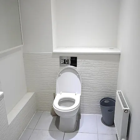 Homestay szállás Luxury - Pick A - Free Parking & Kitchen Access, Near Etihad Stadium, The Coop Live & Piccadilly Station,