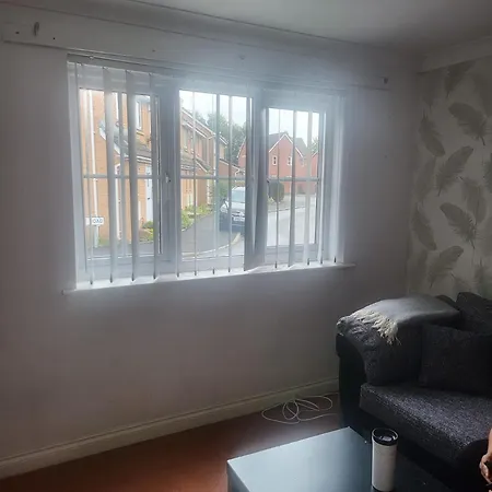 Apartment L&lstays At 12 Harvard Road Manchester