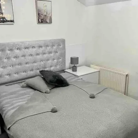 House Retreat * Manchester
