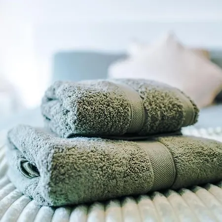 Media 2bed Apartment, Amazing Views, Smart Tv, Perfect For Contractors, Professionals, Families And Leisure アパート *