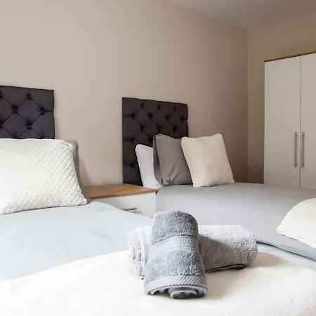 Luxury 2bd *