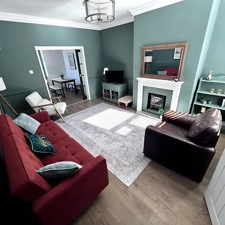 Edwardian Terrace In * マンチェスター