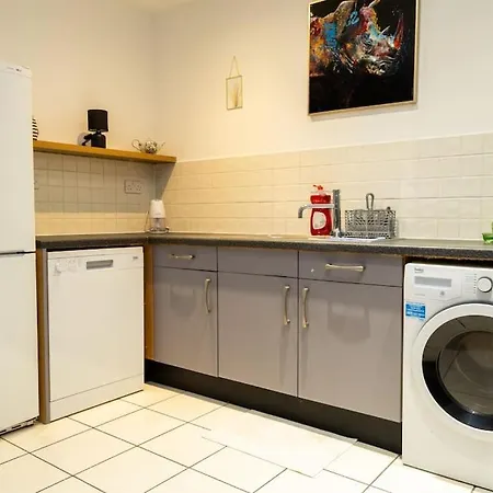 Luxury 2br - View Escape * Manchester