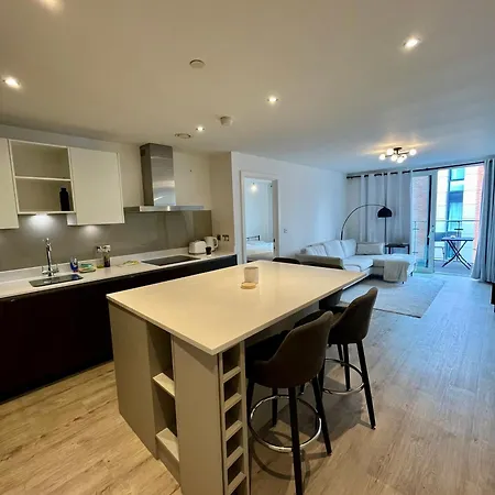 Modern Lux 2 Bed 2 Bath Ensuits マンチェスター