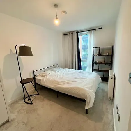 Appartement Modern Lux 2 Bed 2 Bath Ensuits
