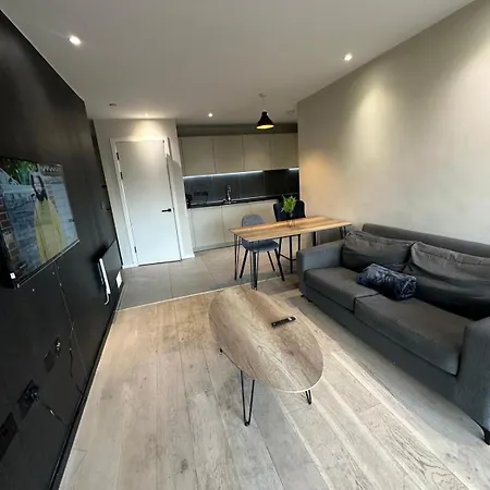 Apartment Ym Luxurious Manchester