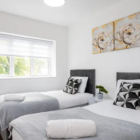 Luxury 2br In Chorlton, Free Parking מנצ'סטר