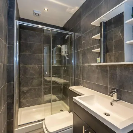 Luxury 2br In Chorlton, Free Parking